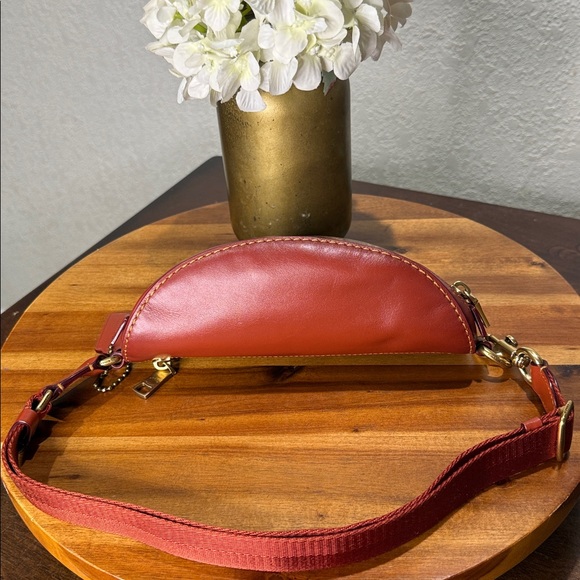 Coach Signature Fanny 39937 Tan Rust/Gold Belt Leather Pack Bag - Picture 7 of 11